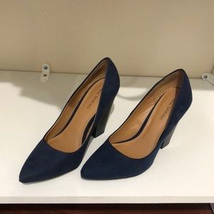 Navy blue suede pumps